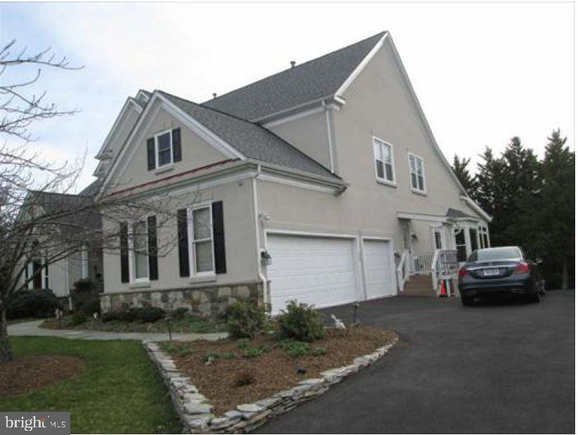 1465 MAYHURST BLVD, MCLEAN, Virginia 22102, 7 Bedrooms Bedrooms, 9 Rooms Rooms,5 BathroomsBathrooms,Residential,For sale,1465 MAYHURST BLVD,VAFX2289600 MLS # VAFX2289600