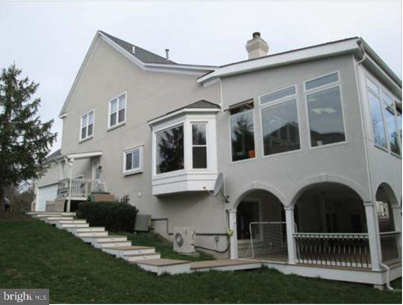 1465 MAYHURST BLVD, MCLEAN, Virginia 22102, 7 Bedrooms Bedrooms, 9 Rooms Rooms,5 BathroomsBathrooms,Residential,For sale,1465 MAYHURST BLVD,VAFX2289600 MLS # VAFX2289600