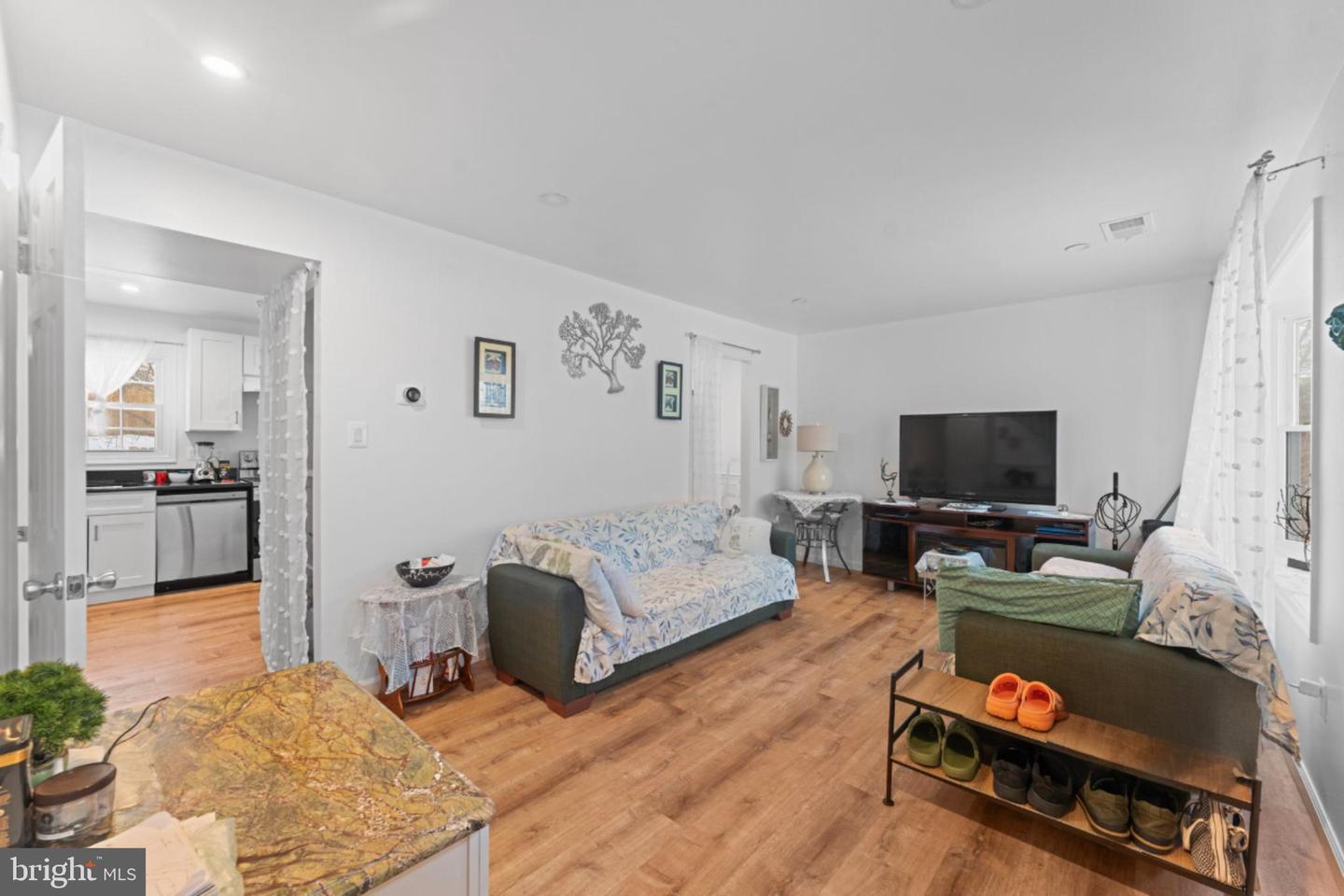 12306 WOODLAWN, WOODBRIDGE, Virginia 22192, 3 Bedrooms Bedrooms, ,1 BathroomBathrooms,Residential,For sale,12306 WOODLAWN,VAPW2112076 MLS # VAPW2112076