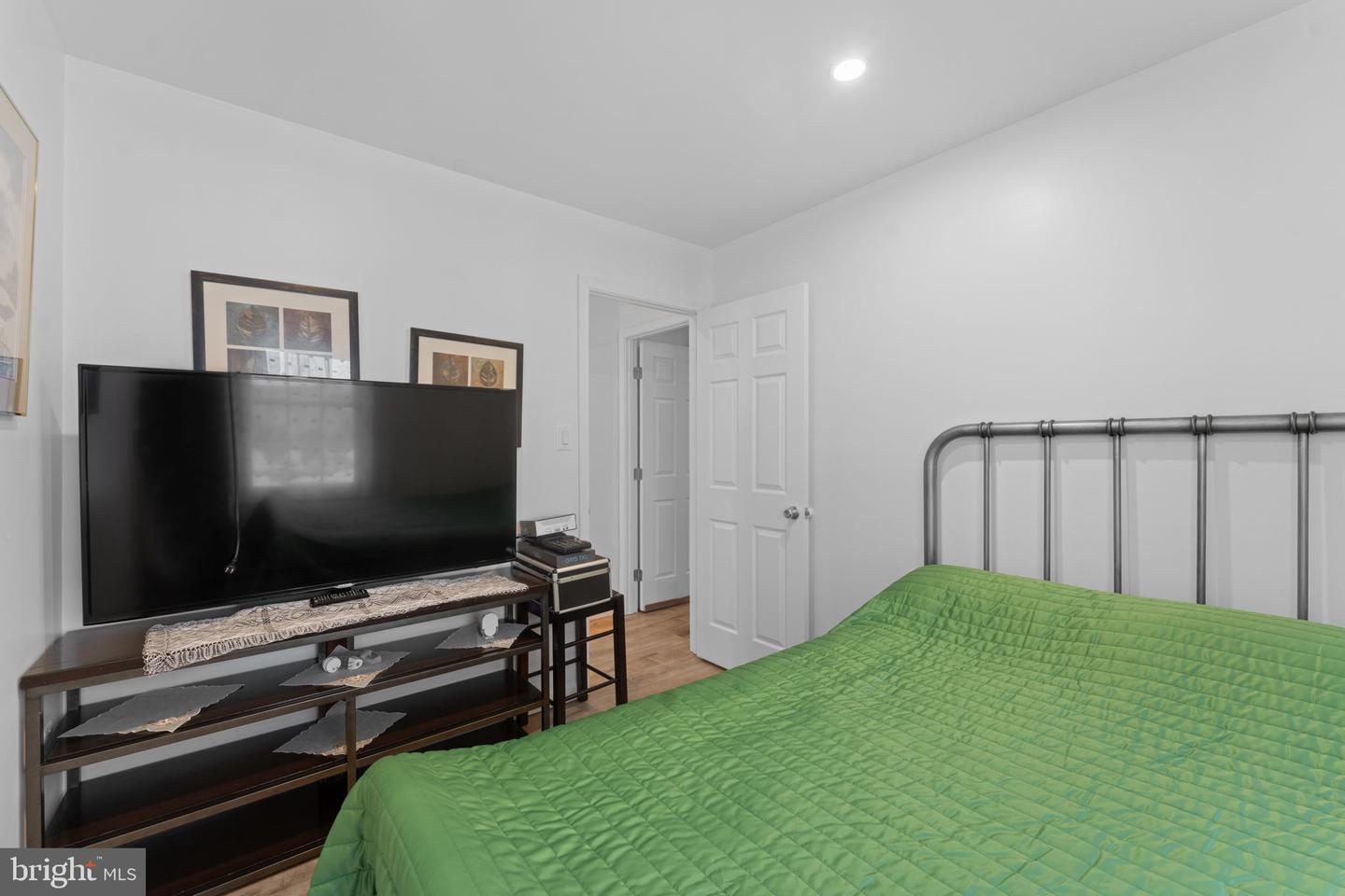 12306 WOODLAWN, WOODBRIDGE, Virginia 22192, 3 Bedrooms Bedrooms, ,1 BathroomBathrooms,Residential,For sale,12306 WOODLAWN,VAPW2112076 MLS # VAPW2112076