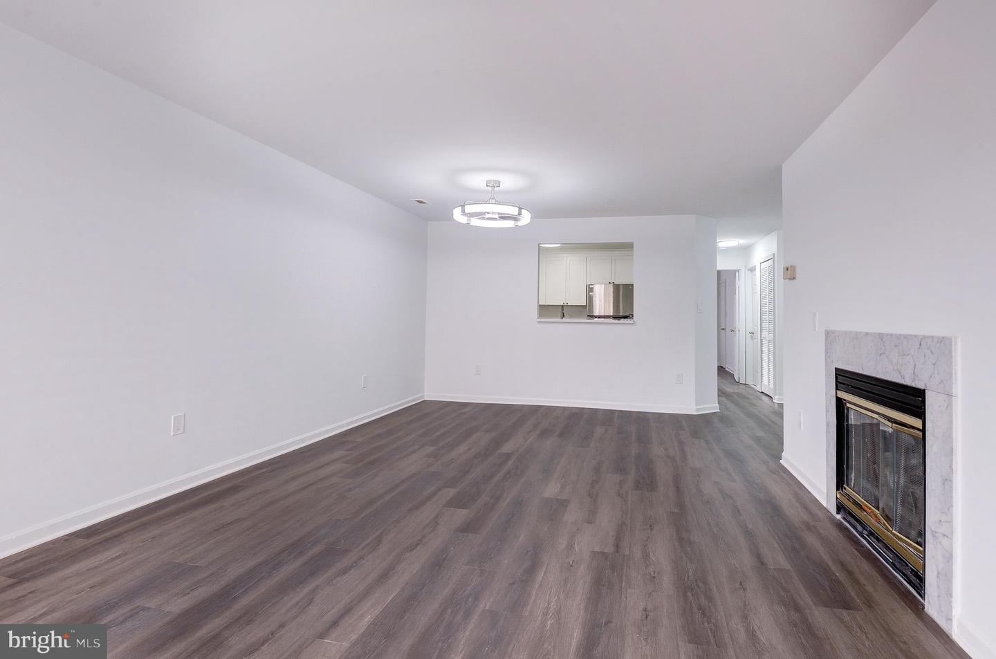 20600 CORNSTALK TER #202, ASHBURN, Virginia 20147, 2 Bedrooms Bedrooms, ,2 BathroomsBathrooms,Residential,For sale,20600 CORNSTALK TER #202,VALO2115436 MLS # VALO2115436