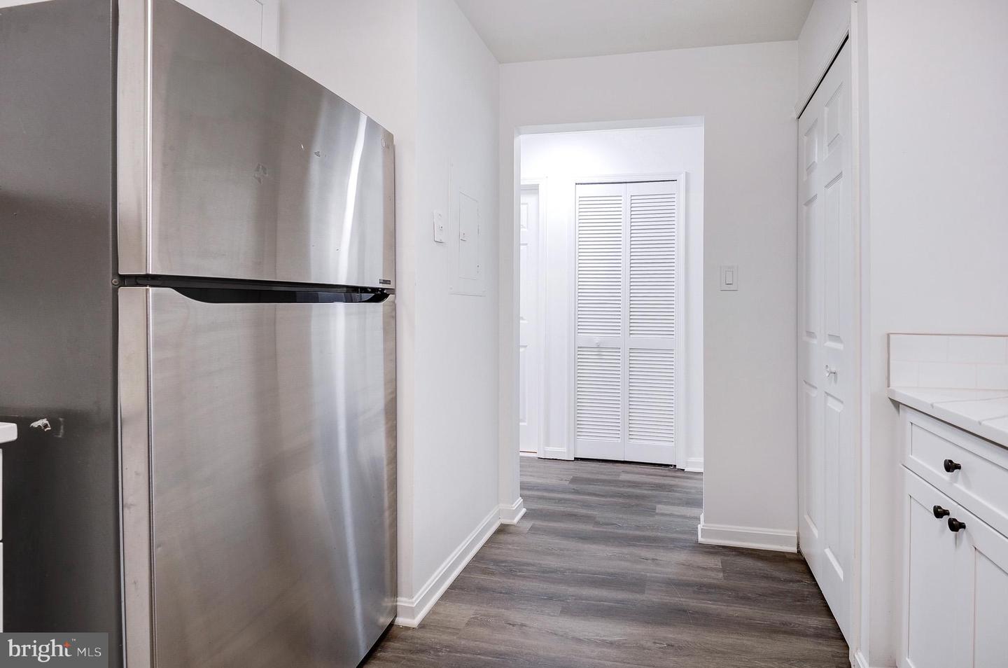 20600 CORNSTALK TER #202, ASHBURN, Virginia 20147, 2 Bedrooms Bedrooms, ,2 BathroomsBathrooms,Residential,For sale,20600 CORNSTALK TER #202,VALO2115436 MLS # VALO2115436