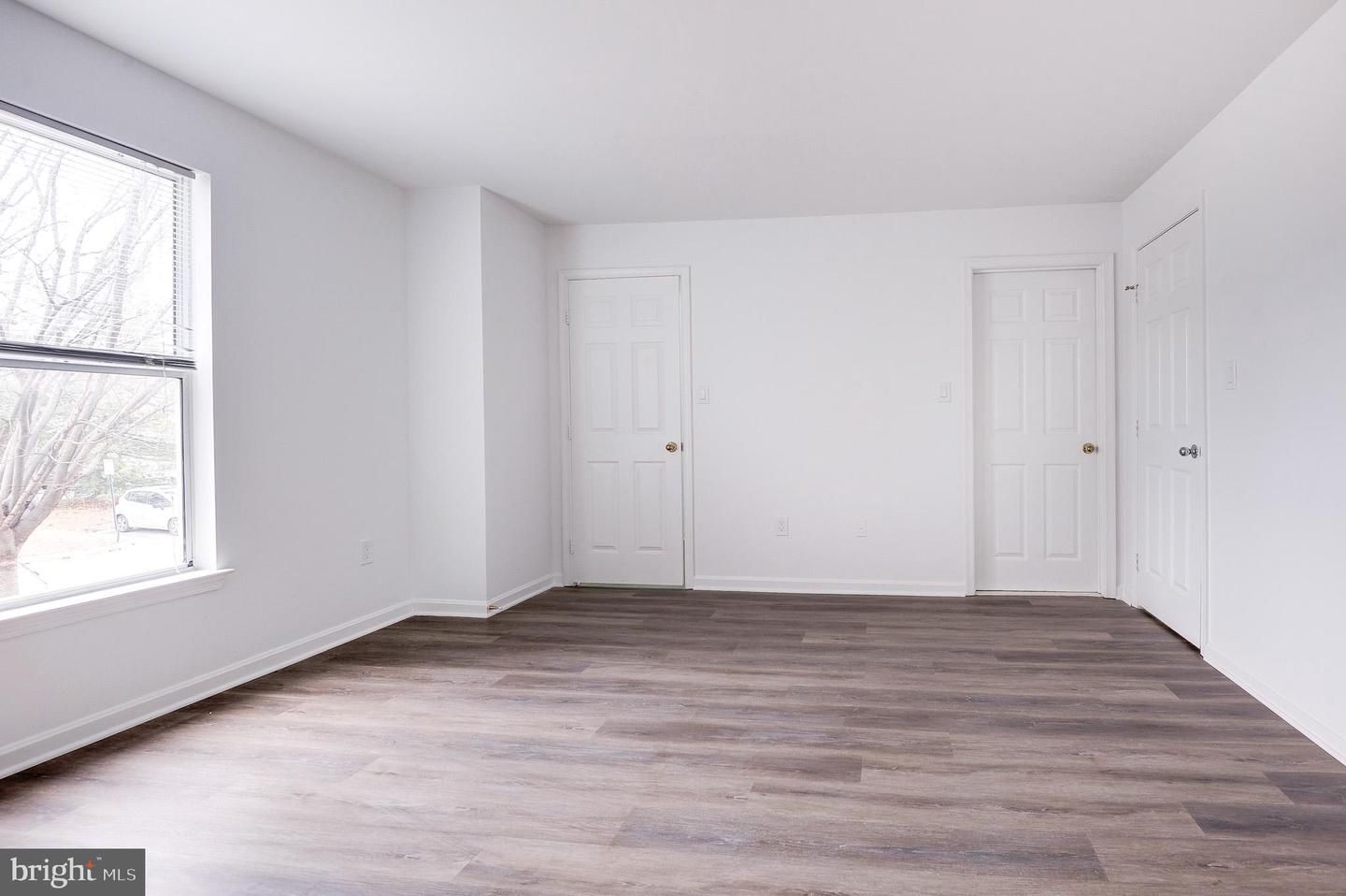 20600 CORNSTALK TER #202, ASHBURN, Virginia 20147, 2 Bedrooms Bedrooms, ,2 BathroomsBathrooms,Residential,For sale,20600 CORNSTALK TER #202,VALO2115436 MLS # VALO2115436