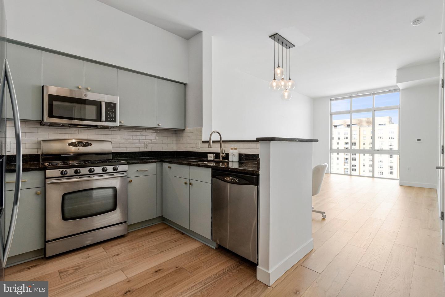 1000 NEW JERSEY AVE SE #1212, WASHINGTON, District Of Columbia 20003, 1 Bedroom Bedrooms, ,1 BathroomBathrooms,Residential,For sale,1000 NEW JERSEY AVE SE #1212,DCDC2245164 MLS # DCDC2245164