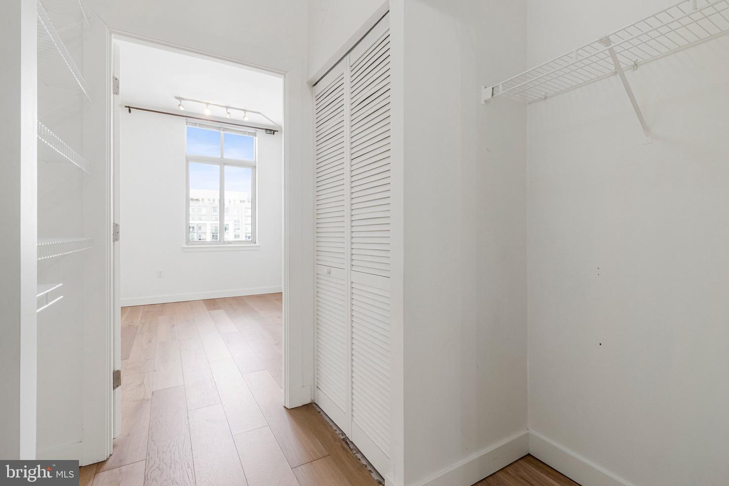 1000 NEW JERSEY AVE SE #1212, WASHINGTON, District Of Columbia 20003, 1 Bedroom Bedrooms, ,1 BathroomBathrooms,Residential,For sale,1000 NEW JERSEY AVE SE #1212,DCDC2245164 MLS # DCDC2245164