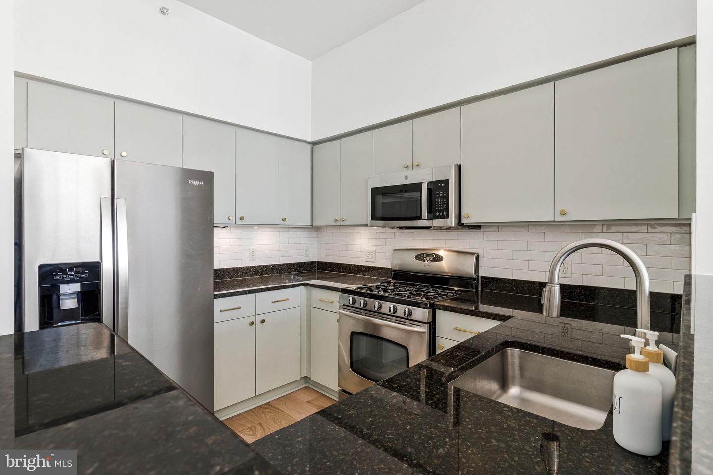 1000 NEW JERSEY AVE SE #1212, WASHINGTON, District Of Columbia 20003, 1 Bedroom Bedrooms, ,1 BathroomBathrooms,Residential,For sale,1000 NEW JERSEY AVE SE #1212,DCDC2245164 MLS # DCDC2245164