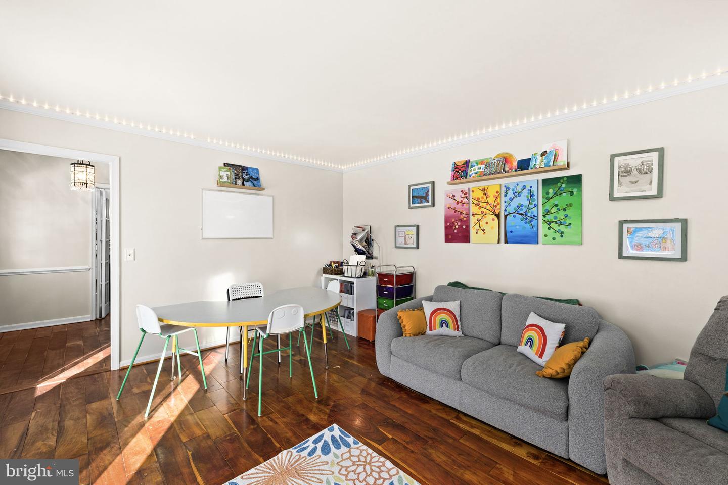 105 CHINABERRY DR, FREDERICKSBURG, Virginia 22407, 5 Bedrooms Bedrooms, ,3 BathroomsBathrooms,Residential,For sale,105 CHINABERRY DR,VASP2039154 MLS # VASP2039154