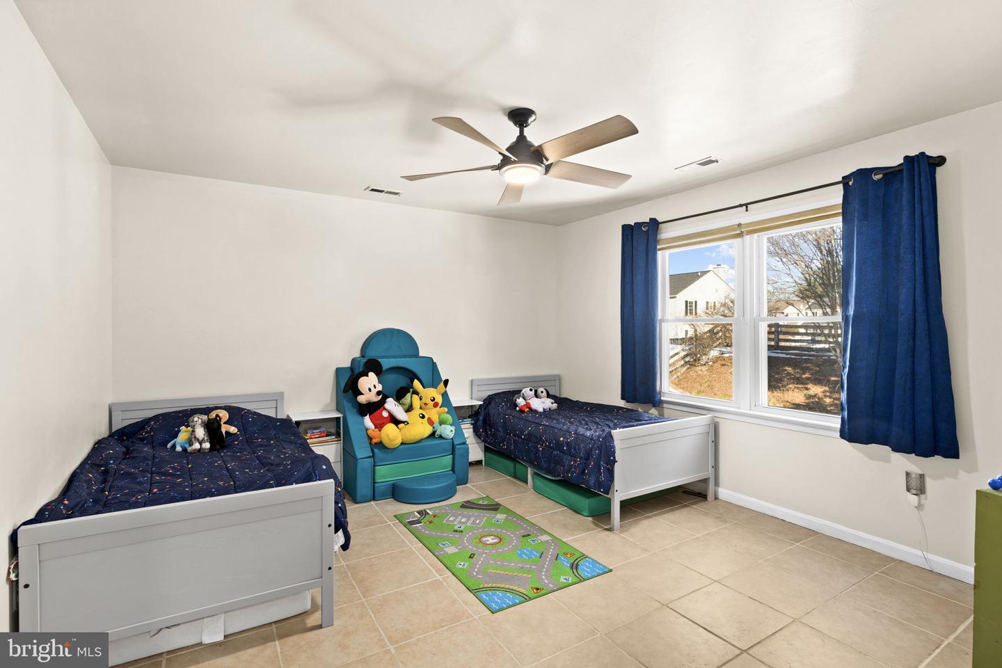 105 CHINABERRY DR, FREDERICKSBURG, Virginia 22407, 5 Bedrooms Bedrooms, ,3 BathroomsBathrooms,Residential,For sale,105 CHINABERRY DR,VASP2039154 MLS # VASP2039154