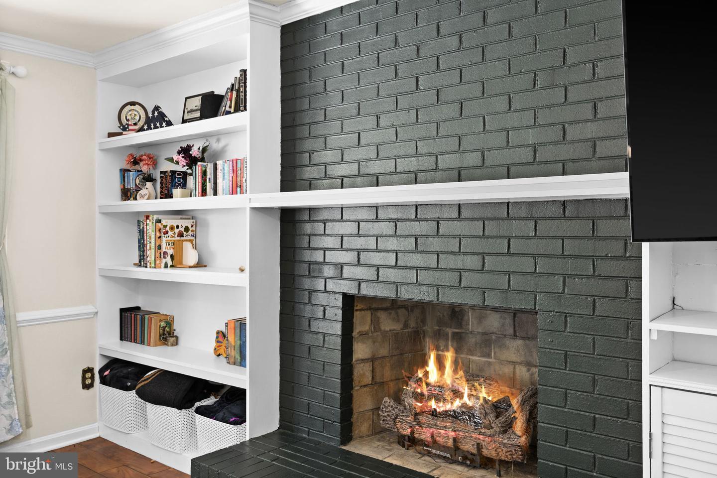 105 CHINABERRY DR, FREDERICKSBURG, Virginia 22407, 5 Bedrooms Bedrooms, ,3 BathroomsBathrooms,Residential,For sale,105 CHINABERRY DR,VASP2039154 MLS # VASP2039154