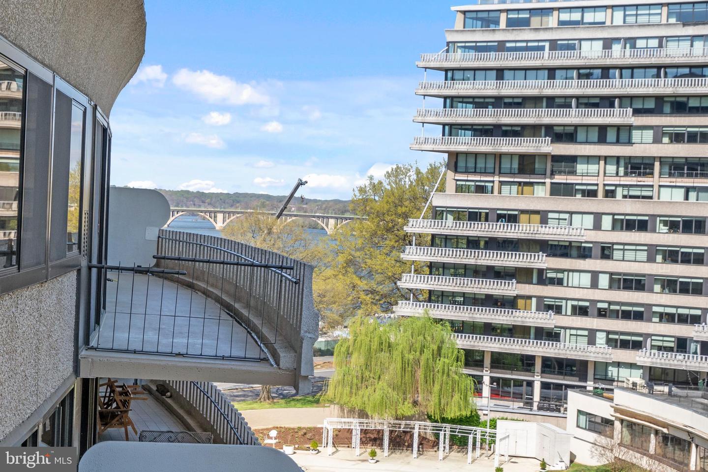 700 NEW HAMPSHIRE AVE NW #712, WASHINGTON, District Of Columbia 20037, 1 Bedroom Bedrooms, ,1 BathroomBathrooms,Residential,For sale,700 NEW HAMPSHIRE AVE NW #712,DCDC2245174 MLS # DCDC2245174