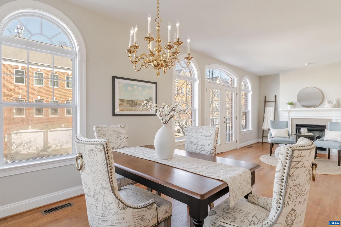 1045 GLENWOOD STATION LN, CHARLOTTESVILLE, Virginia 22901, 4 Bedrooms Bedrooms, ,3 BathroomsBathrooms,Residential,For sale,1045 GLENWOOD STATION LN,673126 MLS # 673126