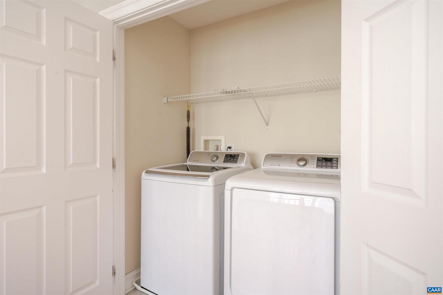 1045 GLENWOOD STATION LN, CHARLOTTESVILLE, Virginia 22901, 4 Bedrooms Bedrooms, ,3 BathroomsBathrooms,Residential,For sale,1045 GLENWOOD STATION LN,673126 MLS # 673126