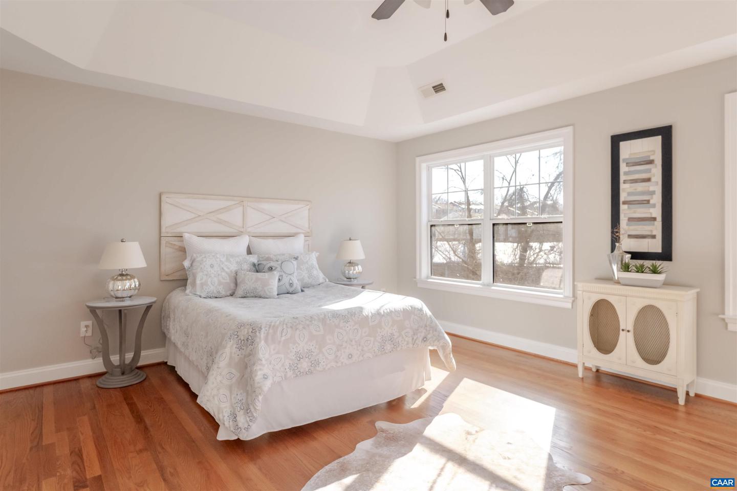 1045 GLENWOOD STATION LN, CHARLOTTESVILLE, Virginia 22901, 4 Bedrooms Bedrooms, ,3 BathroomsBathrooms,Residential,For sale,1045 GLENWOOD STATION LN,673126 MLS # 673126