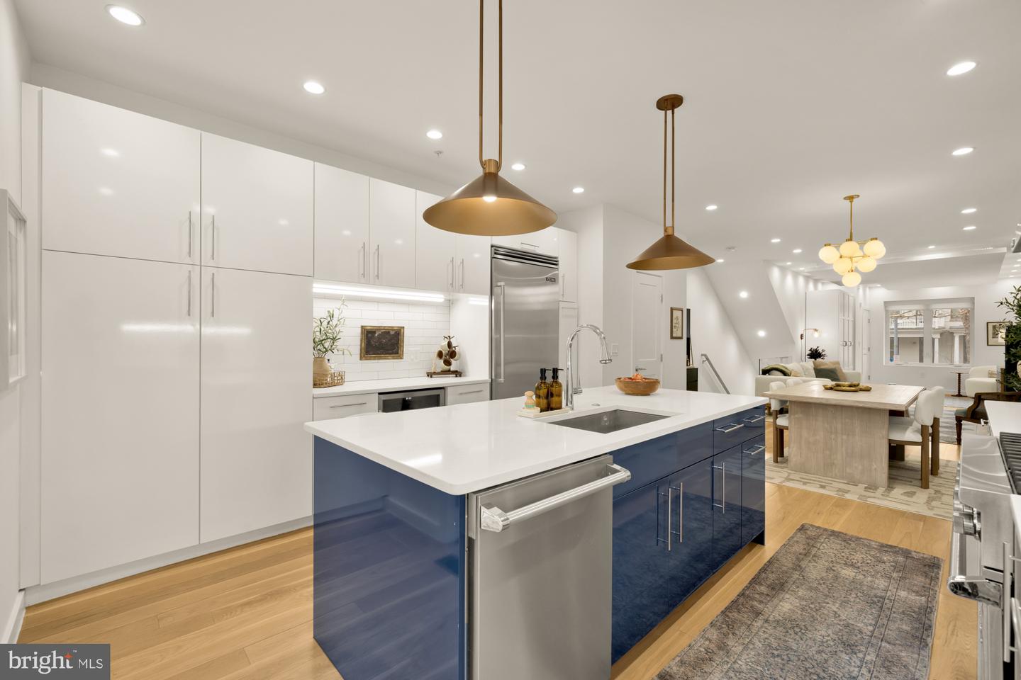 2315 ONTARIO RD NW #1, WASHINGTON, District Of Columbia 20009, 2 Bedrooms Bedrooms, ,2 BathroomsBathrooms,Residential,For sale,2315 ONTARIO RD NW #1,DCDC2245248 MLS # DCDC2245248