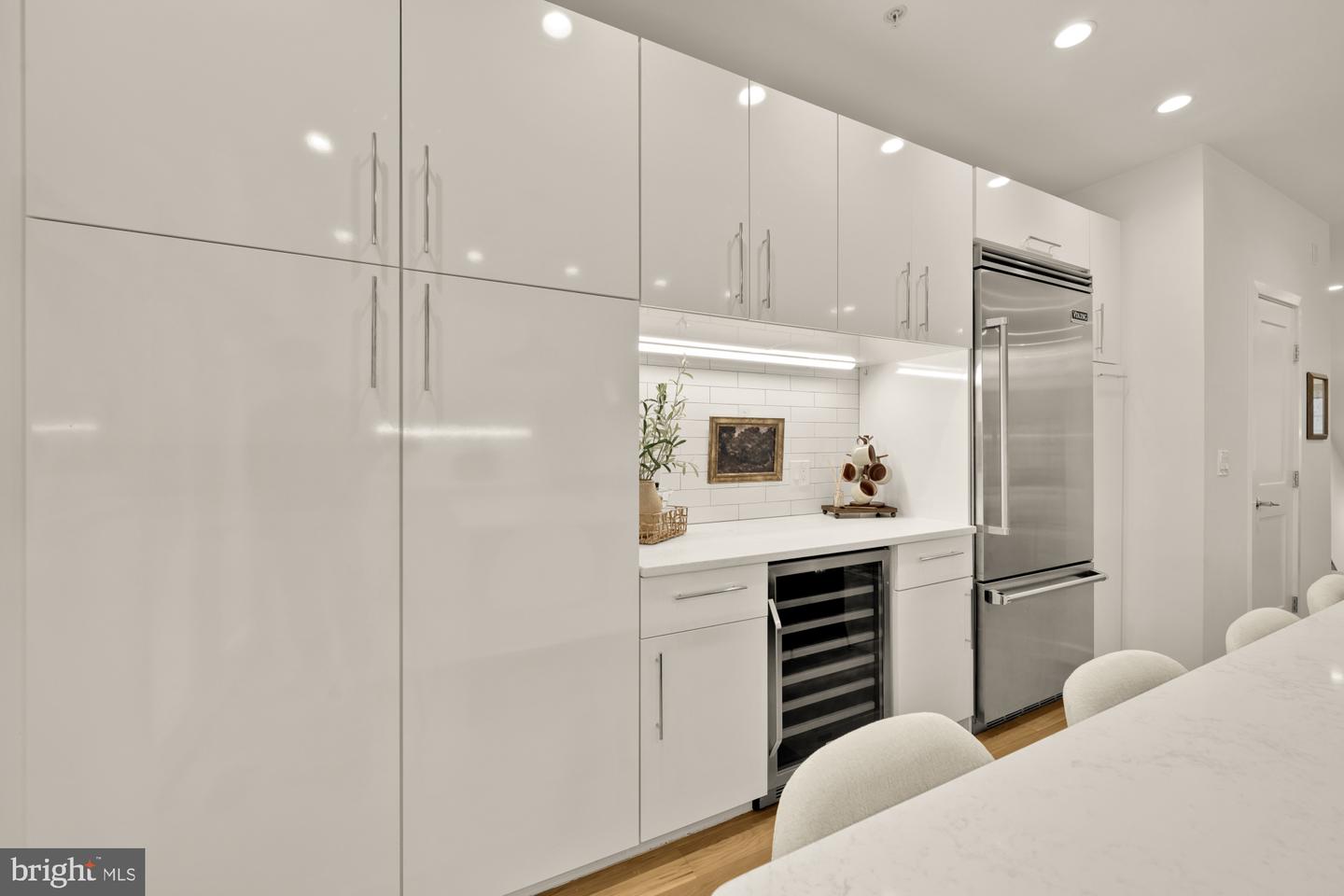 2315 ONTARIO RD NW #1, WASHINGTON, District Of Columbia 20009, 2 Bedrooms Bedrooms, ,2 BathroomsBathrooms,Residential,For sale,2315 ONTARIO RD NW #1,DCDC2245248 MLS # DCDC2245248