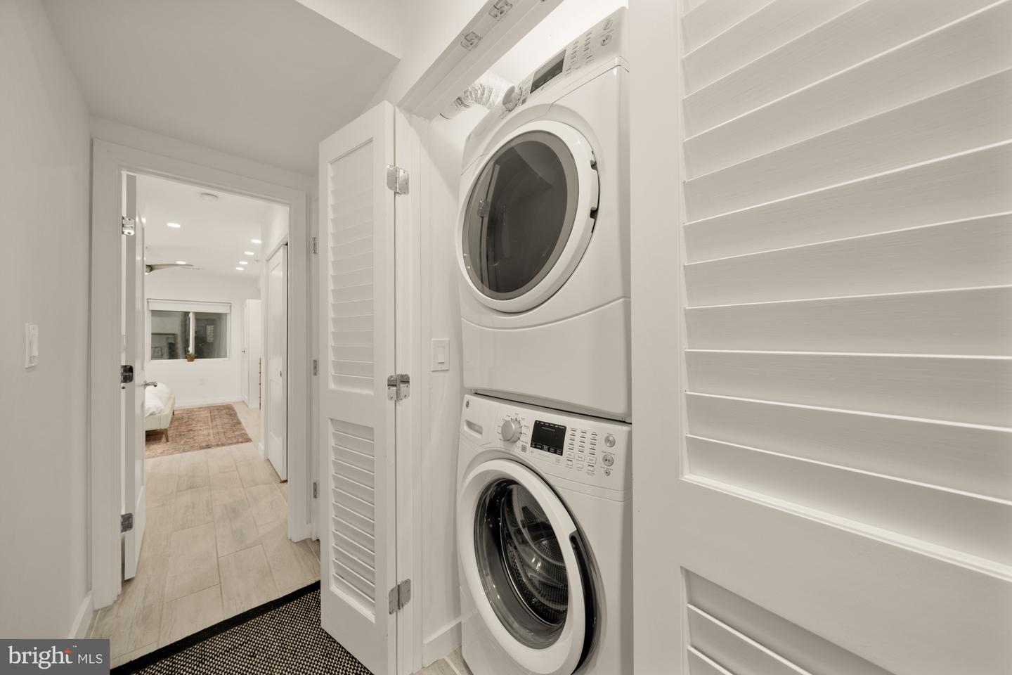 2315 ONTARIO RD NW #1, WASHINGTON, District Of Columbia 20009, 2 Bedrooms Bedrooms, ,2 BathroomsBathrooms,Residential,For sale,2315 ONTARIO RD NW #1,DCDC2245248 MLS # DCDC2245248