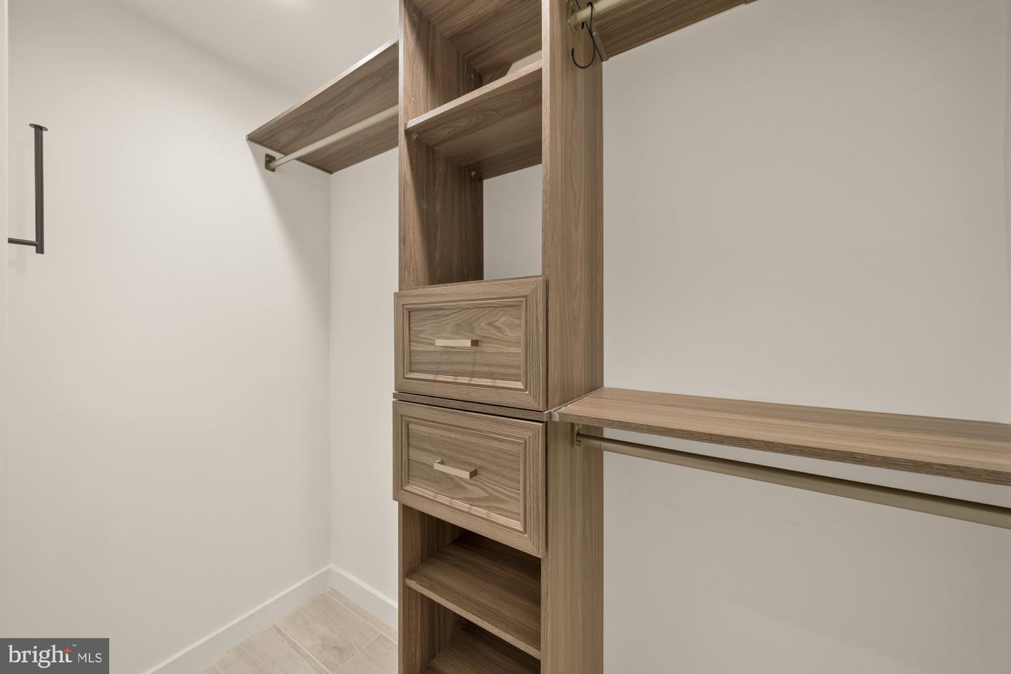 2315 ONTARIO RD NW #1, WASHINGTON, District Of Columbia 20009, 2 Bedrooms Bedrooms, ,2 BathroomsBathrooms,Residential,For sale,2315 ONTARIO RD NW #1,DCDC2245248 MLS # DCDC2245248