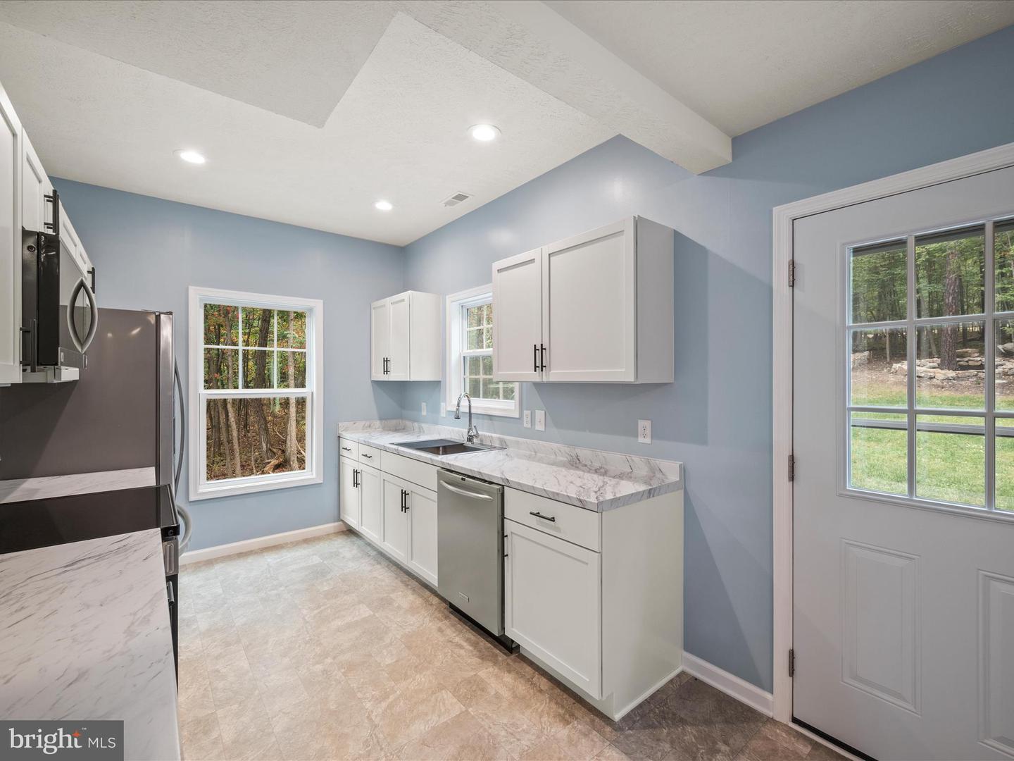 513 PHEASANT DR, WINCHESTER, Virginia 22602, 3 Bedrooms Bedrooms, 8 Rooms Rooms,2 BathroomsBathrooms,Residential,For sale,513 PHEASANT DR,VAFV2039468 MLS # VAFV2039468