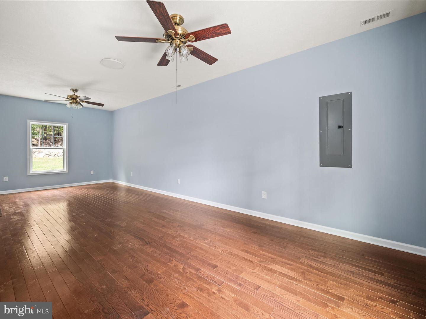 513 PHEASANT DR, WINCHESTER, Virginia 22602, 3 Bedrooms Bedrooms, 8 Rooms Rooms,2 BathroomsBathrooms,Residential,For sale,513 PHEASANT DR,VAFV2039468 MLS # VAFV2039468