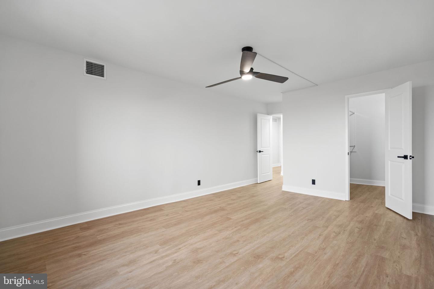 5901 MOUNT EAGLE DR #1102, ALEXANDRIA, Virginia 22303, 1 Bedroom Bedrooms, ,1 BathroomBathrooms,Residential,For sale,5901 MOUNT EAGLE DR #1102,VAFX2289842 MLS # VAFX2289842