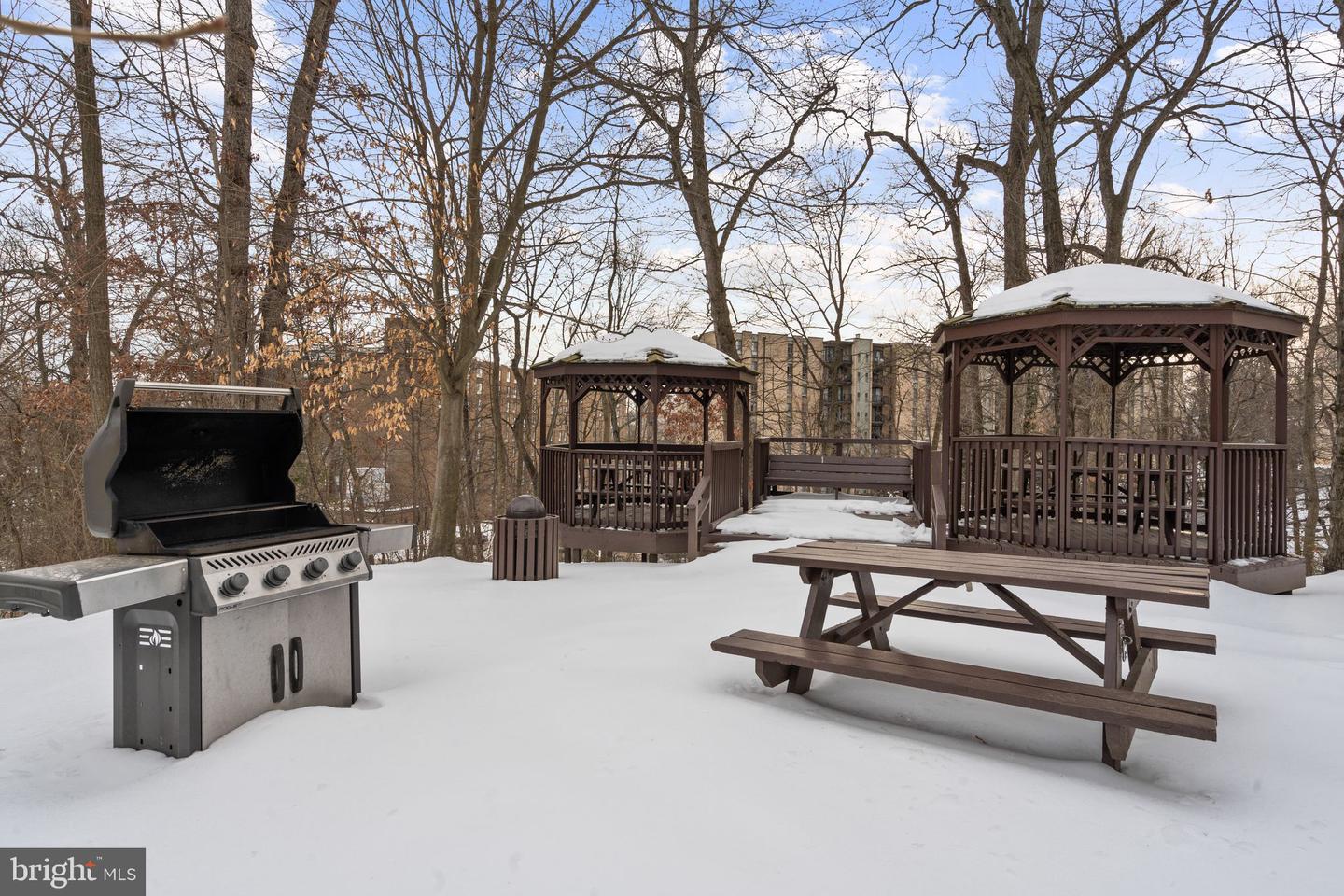 5901 MOUNT EAGLE DR #1102, ALEXANDRIA, Virginia 22303, 1 Bedroom Bedrooms, ,1 BathroomBathrooms,Residential,For sale,5901 MOUNT EAGLE DR #1102,VAFX2289842 MLS # VAFX2289842