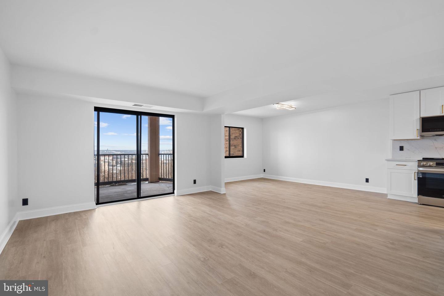 5901 MOUNT EAGLE DR #1102, ALEXANDRIA, Virginia 22303, 1 Bedroom Bedrooms, ,1 BathroomBathrooms,Residential,For sale,5901 MOUNT EAGLE DR #1102,VAFX2289842 MLS # VAFX2289842