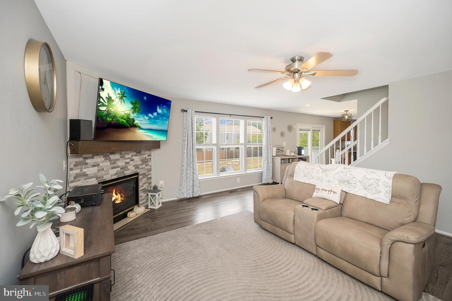 33 SUMMERFIELD LN, FREDERICKSBURG, Virginia 22405, 4 Bedrooms Bedrooms, ,2 BathroomsBathrooms,Residential,For sale,33 SUMMERFIELD LN,VAST2045904 MLS # VAST2045904