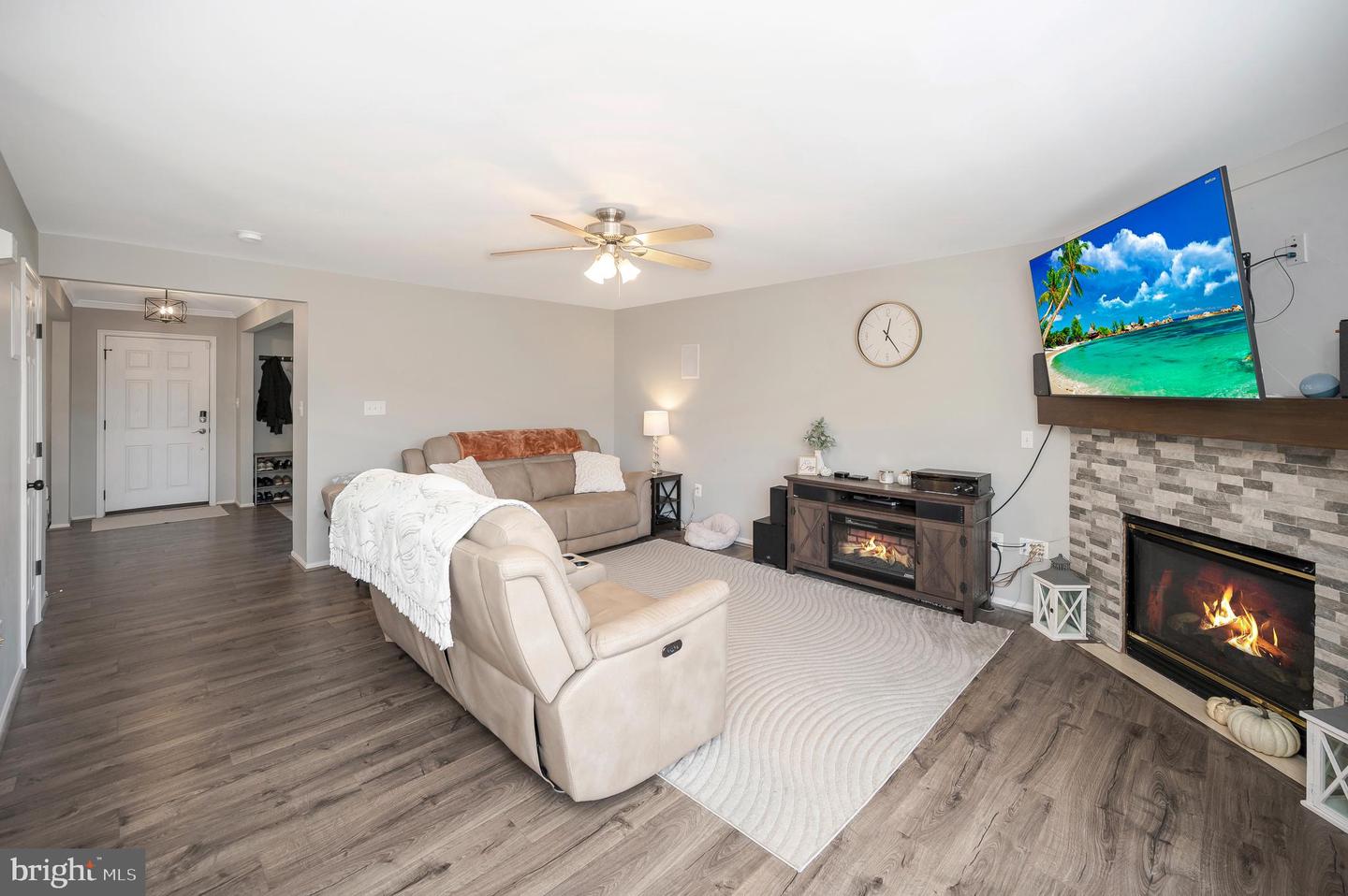 33 SUMMERFIELD LN, FREDERICKSBURG, Virginia 22405, 4 Bedrooms Bedrooms, ,2 BathroomsBathrooms,Residential,For sale,33 SUMMERFIELD LN,VAST2045904 MLS # VAST2045904