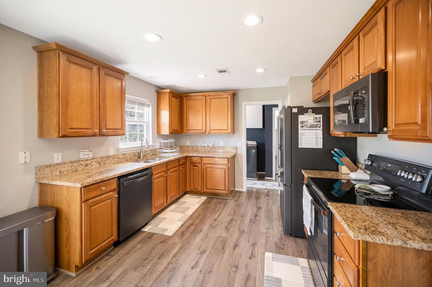 33 SUMMERFIELD LN, FREDERICKSBURG, Virginia 22405, 4 Bedrooms Bedrooms, ,2 BathroomsBathrooms,Residential,For sale,33 SUMMERFIELD LN,VAST2045904 MLS # VAST2045904