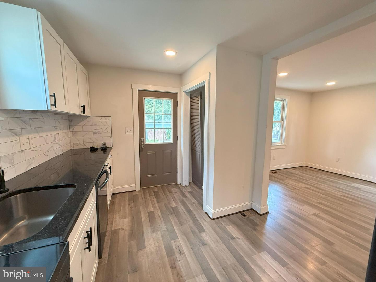 369 CHARLES ST, WINCHESTER, Virginia 22601, 3 Bedrooms Bedrooms, 8 Rooms Rooms,2 BathroomsBathrooms,Residential,For sale,369 CHARLES ST,VAWI2008716 MLS # VAWI2008716