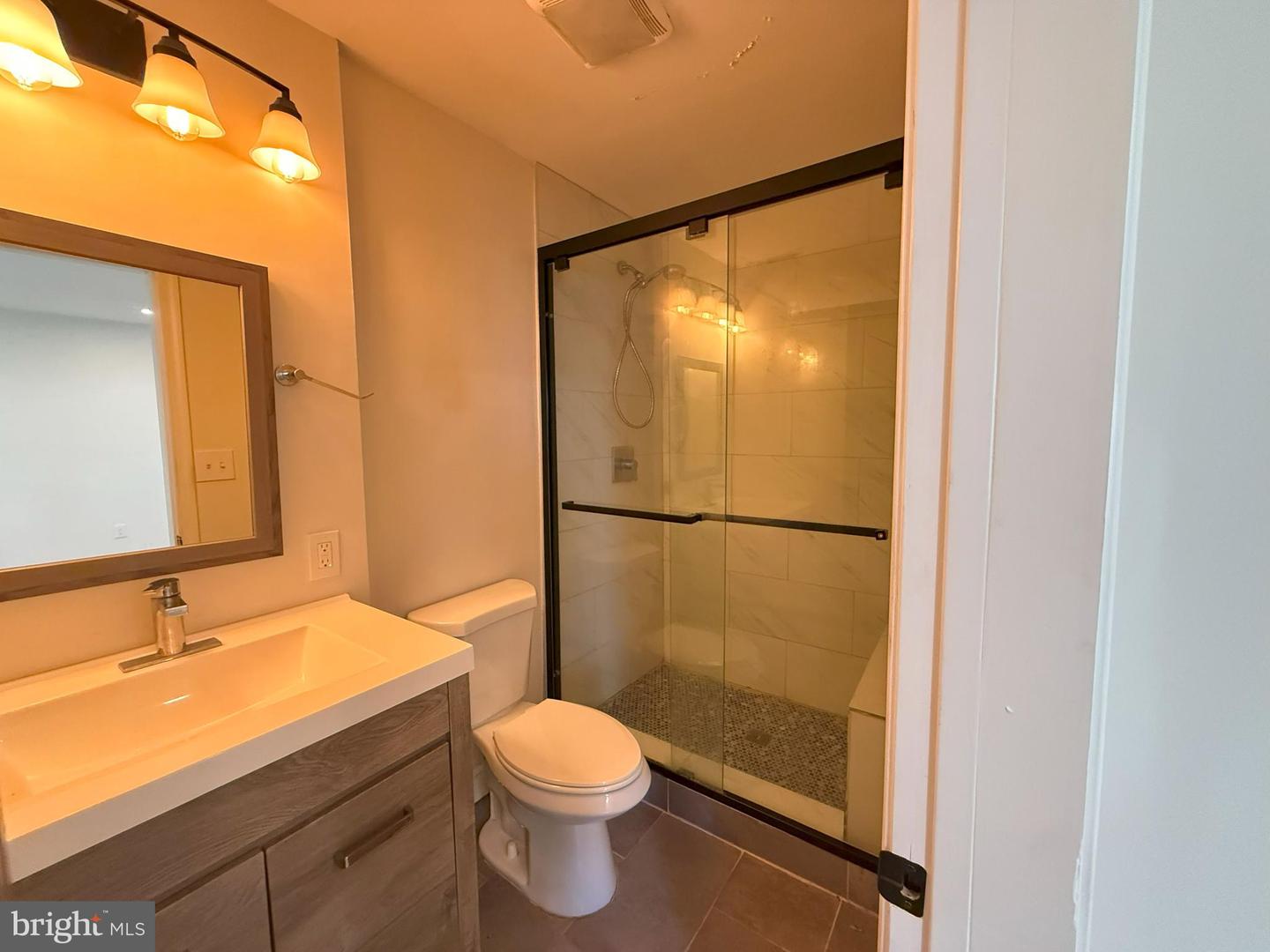 369 CHARLES ST, WINCHESTER, Virginia 22601, 3 Bedrooms Bedrooms, 8 Rooms Rooms,2 BathroomsBathrooms,Residential,For sale,369 CHARLES ST,VAWI2008716 MLS # VAWI2008716