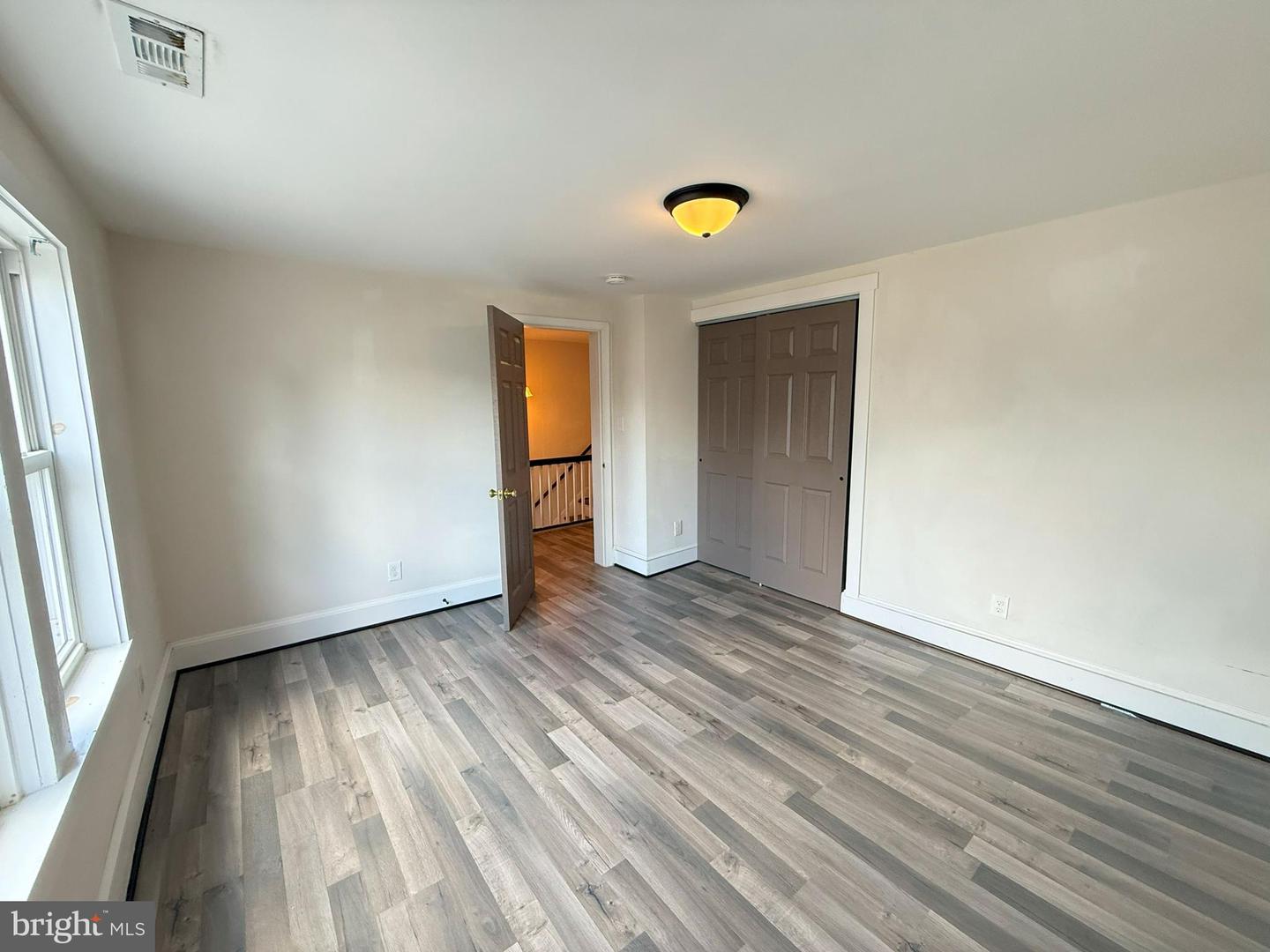 369 CHARLES ST, WINCHESTER, Virginia 22601, 3 Bedrooms Bedrooms, 8 Rooms Rooms,2 BathroomsBathrooms,Residential,For sale,369 CHARLES ST,VAWI2008716 MLS # VAWI2008716