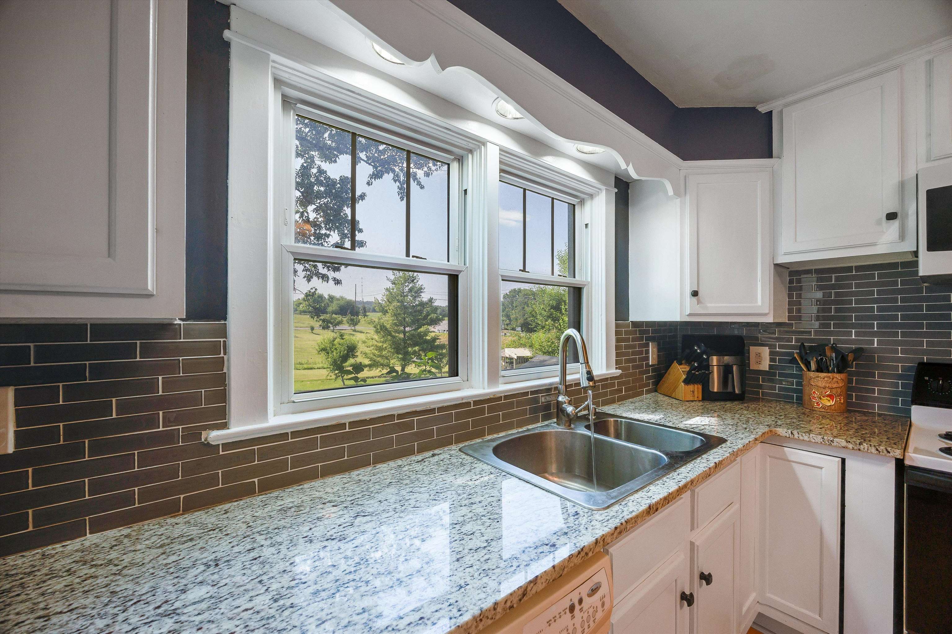 3306 HARPINE HWY, ROCKINGHAM, Virginia 22802, 3 Bedrooms Bedrooms, ,2 BathroomsBathrooms,Residential,3306 HARPINE HWY,666779 MLS # 666779