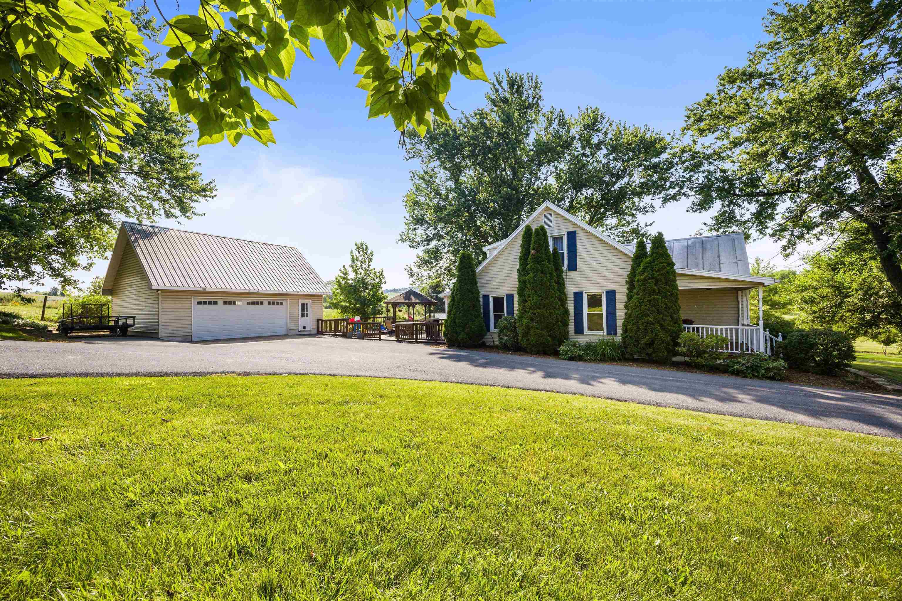 3306 HARPINE HWY, ROCKINGHAM, Virginia 22802, 3 Bedrooms Bedrooms, ,2 BathroomsBathrooms,Residential,3306 HARPINE HWY,666779 MLS # 666779