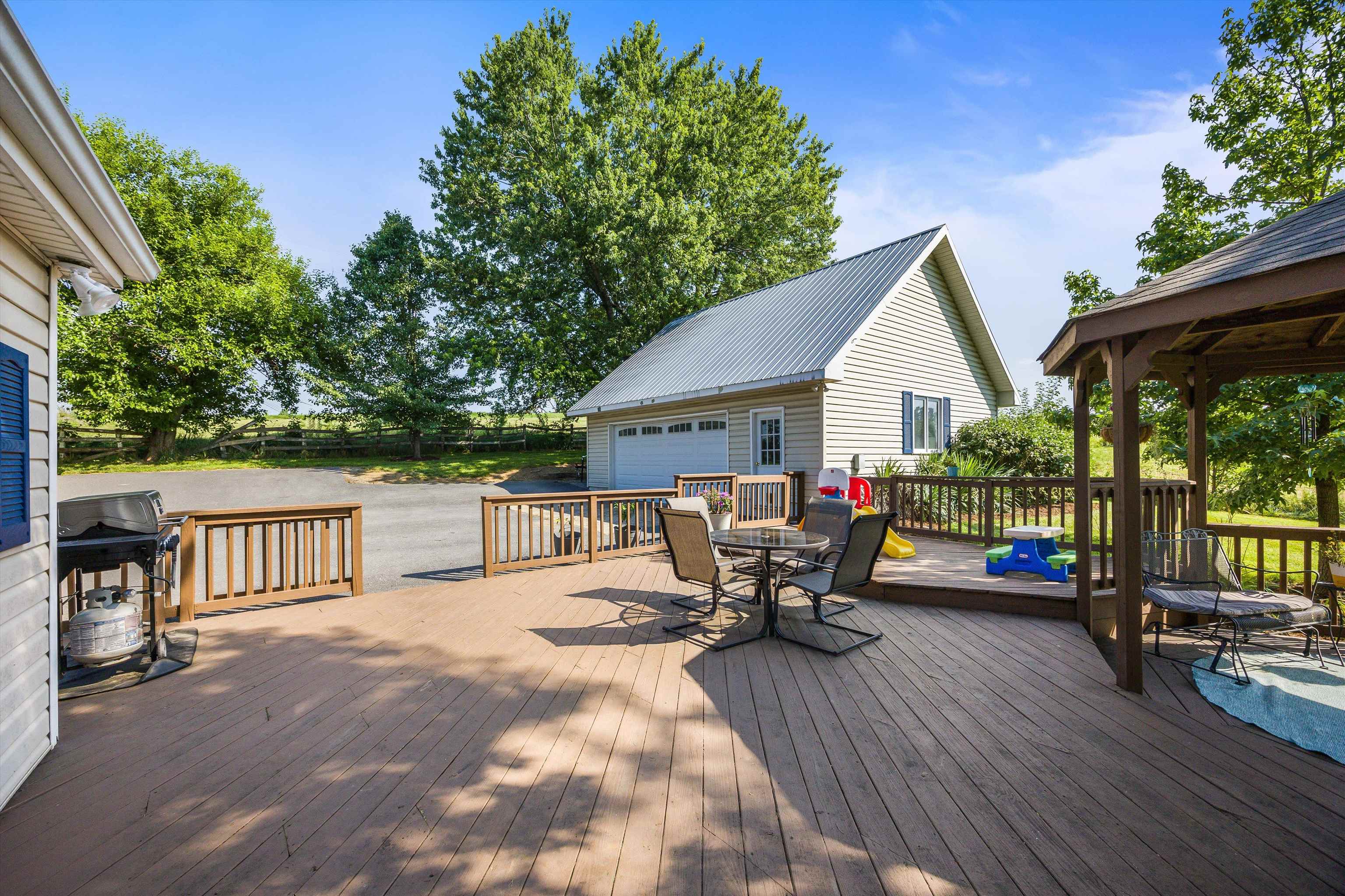 3306 HARPINE HWY, ROCKINGHAM, Virginia 22802, 3 Bedrooms Bedrooms, ,2 BathroomsBathrooms,Residential,3306 HARPINE HWY,666779 MLS # 666779