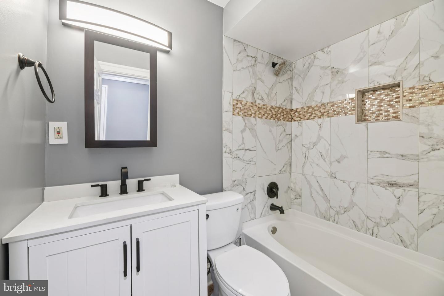 14413 BROOK DR, WOODBRIDGE, Virginia 22193, 5 Bedrooms Bedrooms, ,3 BathroomsBathrooms,Residential,For sale,14413 BROOK DR,VAPW2104726 MLS # VAPW2104726