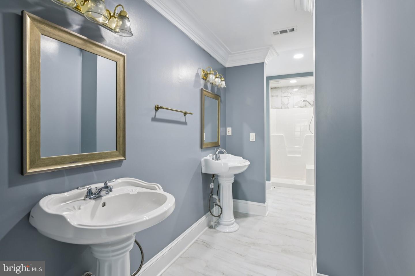 14413 BROOK DR, WOODBRIDGE, Virginia 22193, 5 Bedrooms Bedrooms, ,3 BathroomsBathrooms,Residential,For sale,14413 BROOK DR,VAPW2104726 MLS # VAPW2104726