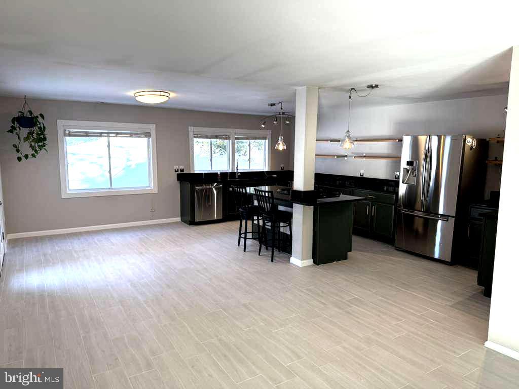 2112 PIMMIT DR, FALLS CHURCH, Virginia 22043, 4 Bedrooms Bedrooms, 6 Rooms Rooms,2 BathroomsBathrooms,Residential,For sale,2112 PIMMIT DR,VAFX2270054 MLS # VAFX2270054