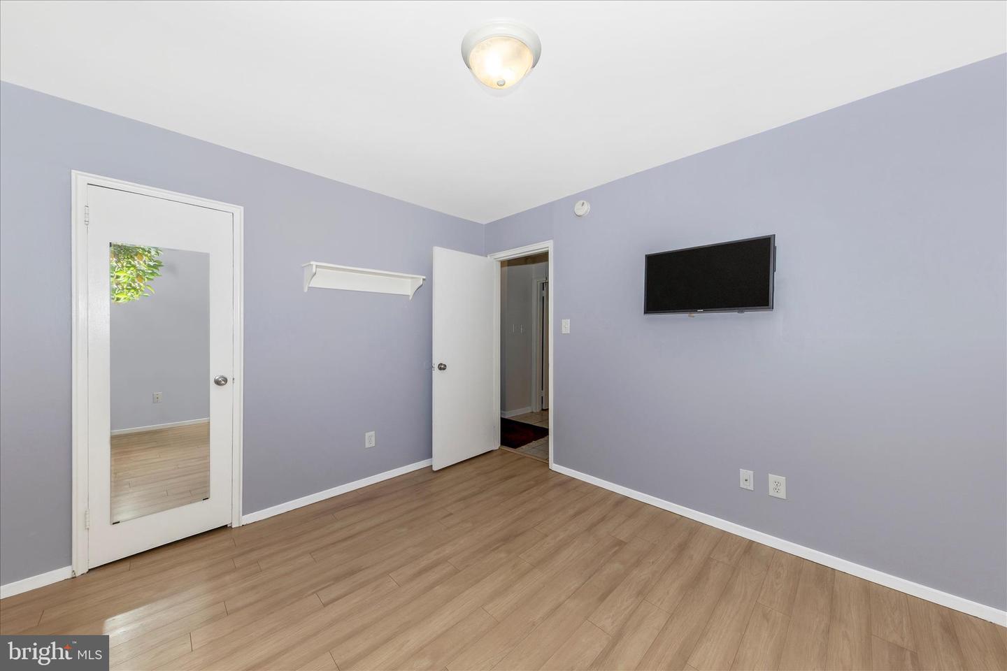 2112 PIMMIT DR, FALLS CHURCH, Virginia 22043, 4 Bedrooms Bedrooms, 6 Rooms Rooms,2 BathroomsBathrooms,Residential,For sale,2112 PIMMIT DR,VAFX2270054 MLS # VAFX2270054