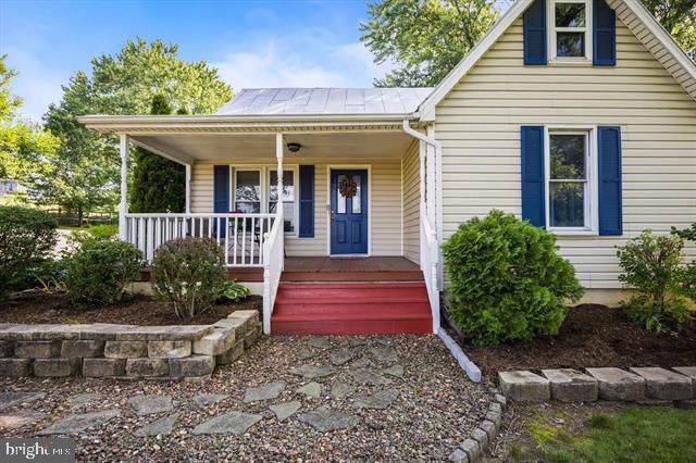 3306 HARPINE HWY, ROCKINGHAM, Virginia 22802, 3 Bedrooms Bedrooms, ,2 BathroomsBathrooms,Residential,For sale,3306 HARPINE HWY,VARO2002636 MLS # VARO2002636