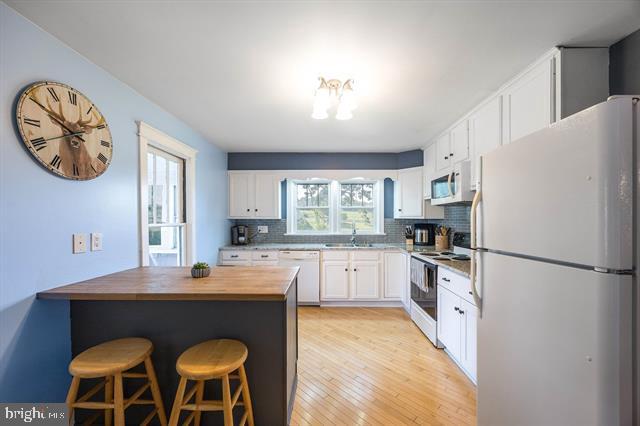 3306 HARPINE HWY, ROCKINGHAM, Virginia 22802, 3 Bedrooms Bedrooms, ,2 BathroomsBathrooms,Residential,For sale,3306 HARPINE HWY,VARO2002636 MLS # VARO2002636