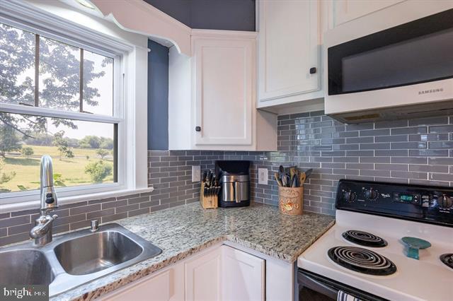 3306 HARPINE HWY, ROCKINGHAM, Virginia 22802, 3 Bedrooms Bedrooms, ,2 BathroomsBathrooms,Residential,For sale,3306 HARPINE HWY,VARO2002636 MLS # VARO2002636