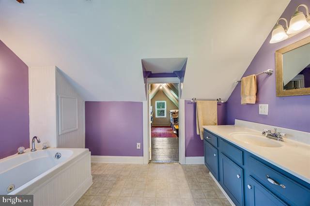 3306 HARPINE HWY, ROCKINGHAM, Virginia 22802, 3 Bedrooms Bedrooms, ,2 BathroomsBathrooms,Residential,For sale,3306 HARPINE HWY,VARO2002636 MLS # VARO2002636