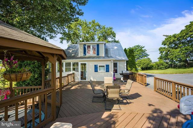 3306 HARPINE HWY, ROCKINGHAM, Virginia 22802, 3 Bedrooms Bedrooms, ,2 BathroomsBathrooms,Residential,For sale,3306 HARPINE HWY,VARO2002636 MLS # VARO2002636