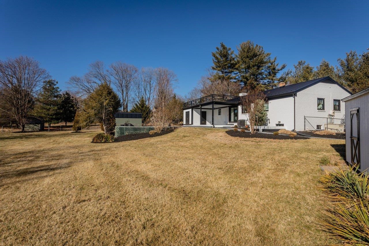 4634 SHEN LAKE DR, ROCKINGHAM, Virginia 22801, 5 Bedrooms Bedrooms, ,3 BathroomsBathrooms,Residential,4634 SHEN LAKE DR,672999 MLS # 672999