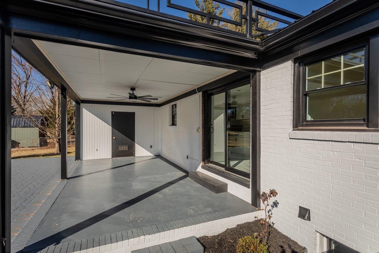 4634 SHEN LAKE DR, ROCKINGHAM, Virginia 22801, 5 Bedrooms Bedrooms, ,3 BathroomsBathrooms,Residential,4634 SHEN LAKE DR,672999 MLS # 672999