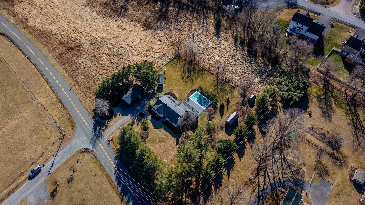 4634 SHEN LAKE DR, ROCKINGHAM, Virginia 22801, 5 Bedrooms Bedrooms, ,3 BathroomsBathrooms,Residential,4634 SHEN LAKE DR,672999 MLS # 672999