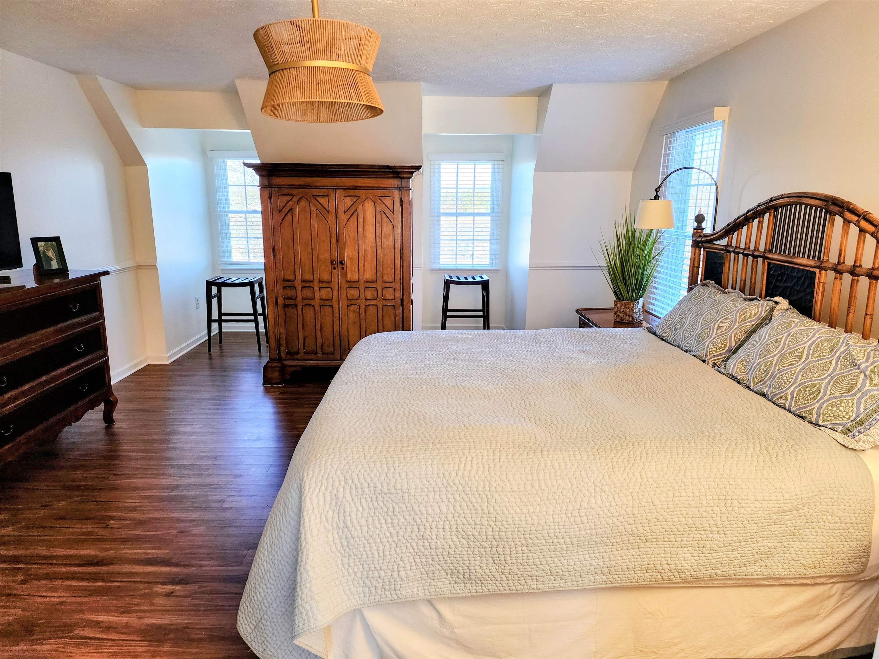 100 BUCKINGHAM PL, WAYNESBORO, Virginia 22980, 4 Bedrooms Bedrooms, ,3 BathroomsBathrooms,Residential,100 BUCKINGHAM PL,673132 MLS # 673132