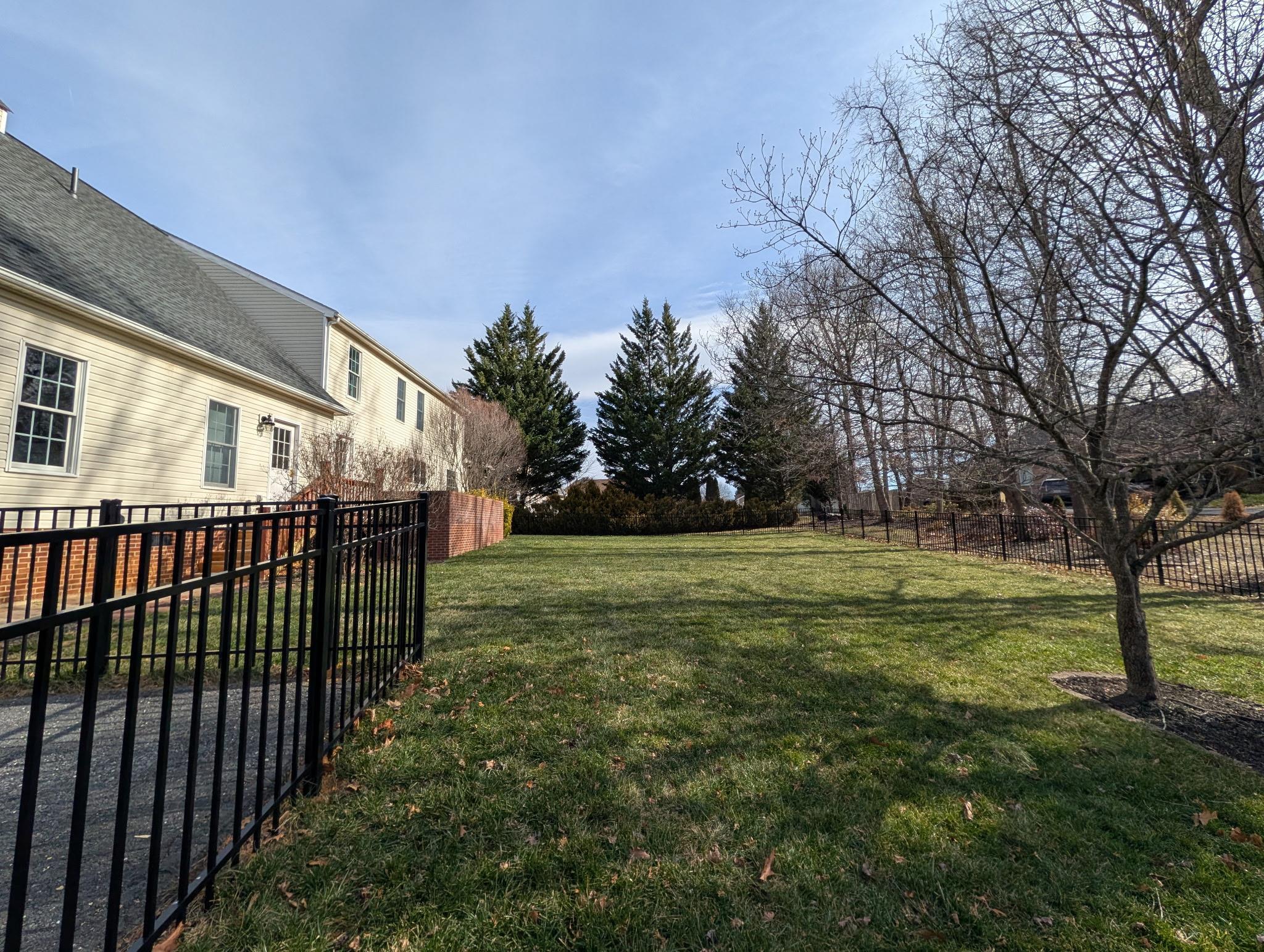 100 BUCKINGHAM PL, WAYNESBORO, Virginia 22980, 4 Bedrooms Bedrooms, ,3 BathroomsBathrooms,Residential,100 BUCKINGHAM PL,673132 MLS # 673132