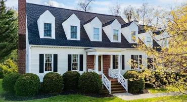 100 BUCKINGHAM PL, WAYNESBORO, Virginia 22980, 4 Bedrooms Bedrooms, ,3 BathroomsBathrooms,Residential,100 BUCKINGHAM PL,673132 MLS # 673132